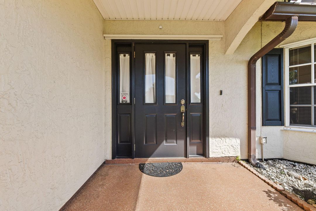 For Rent: $3,750 (4 beds, 3 baths, 2724 Square Feet)