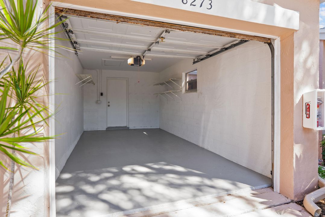 待售: $388,700 (2 贝兹, 2 浴室, 1310 平方英尺)