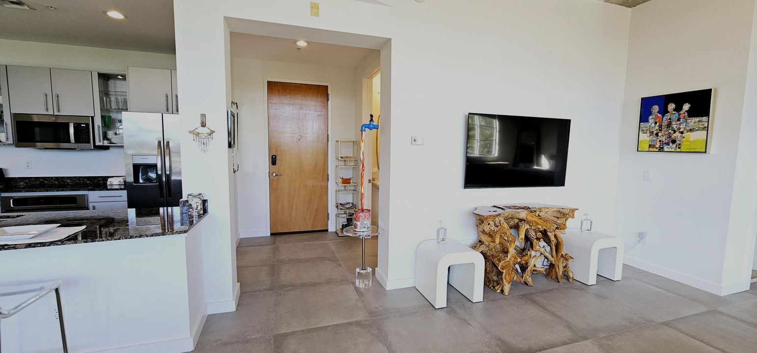 For Rent: $5,000 (2 beds, 2 baths, 1343 Square Feet)