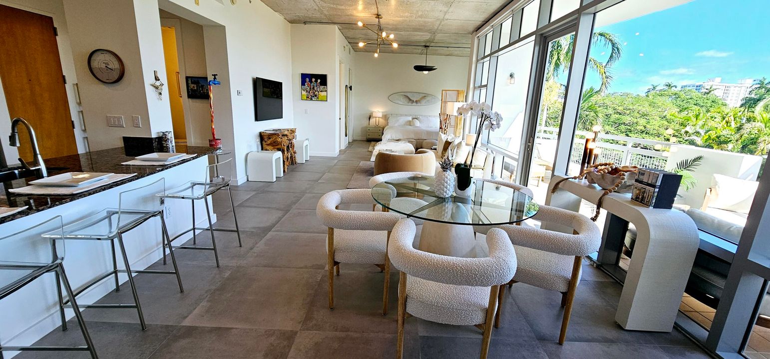 For Rent: $5,000 (2 beds, 2 baths, 1343 Square Feet)