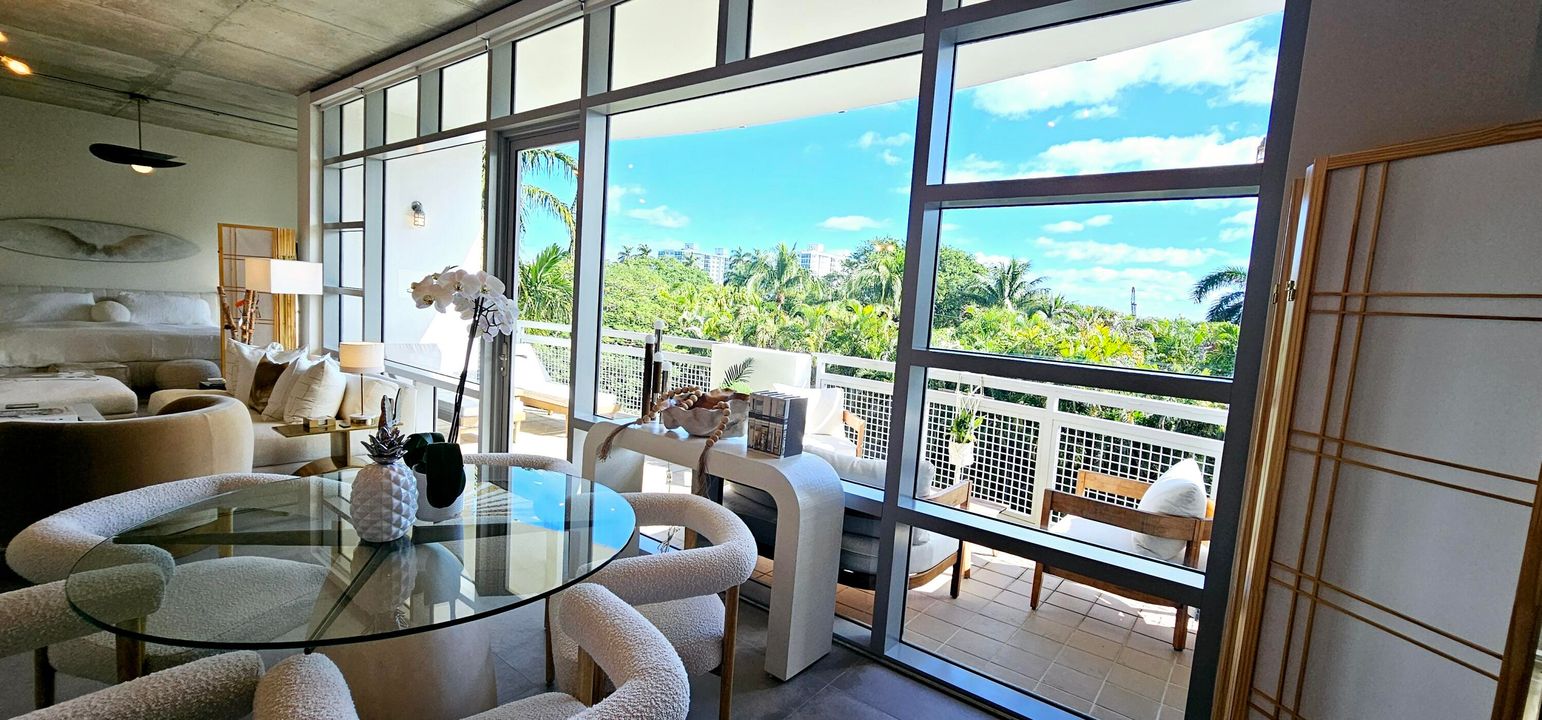 For Rent: $5,000 (2 beds, 2 baths, 1343 Square Feet)