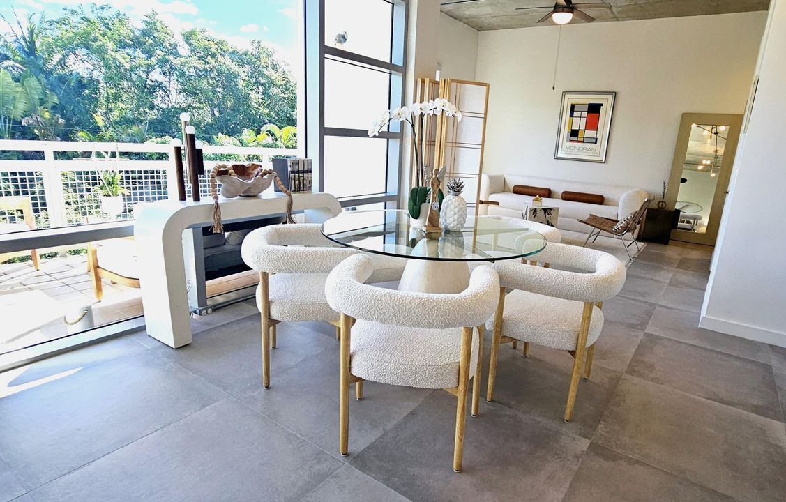 For Rent: $5,000 (2 beds, 2 baths, 1343 Square Feet)