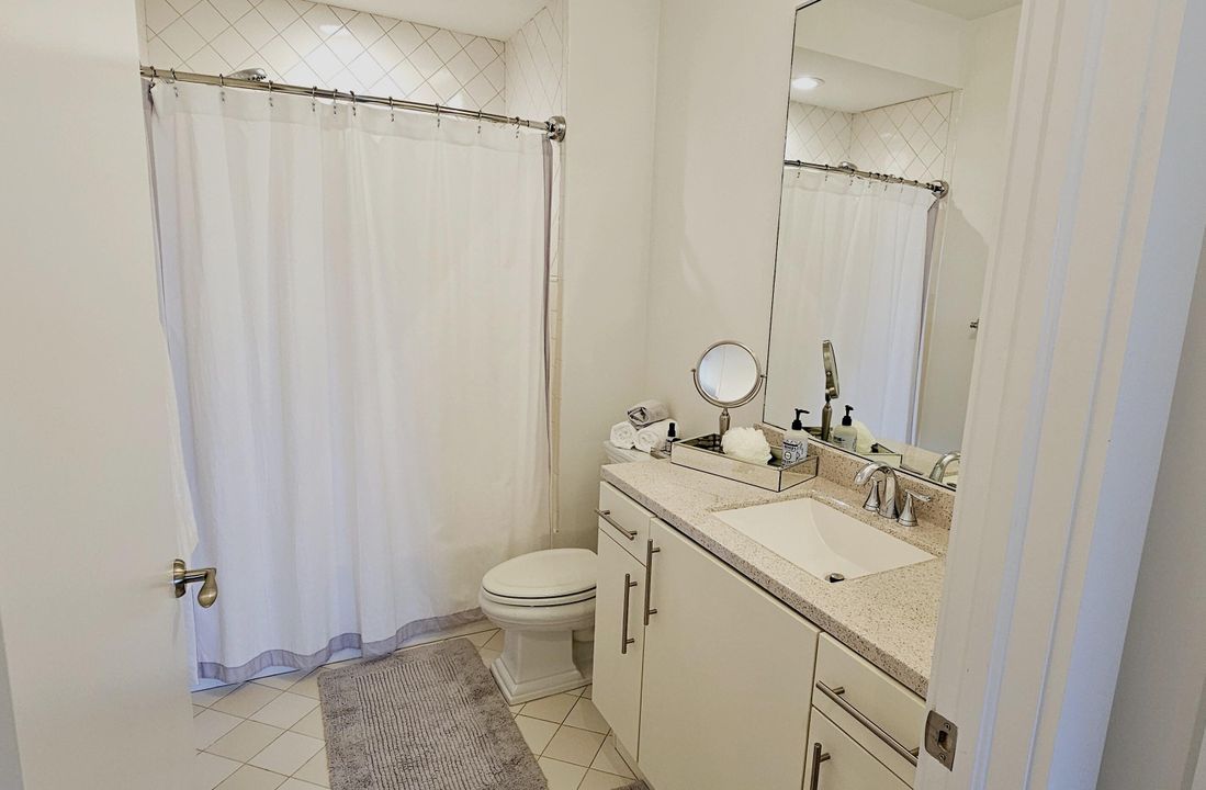 For Rent: $5,000 (2 beds, 2 baths, 1343 Square Feet)