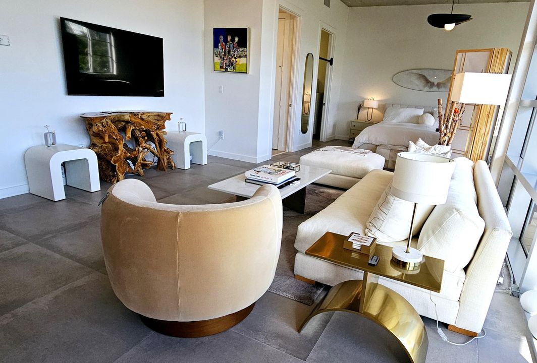 For Rent: $5,000 (2 beds, 2 baths, 1343 Square Feet)