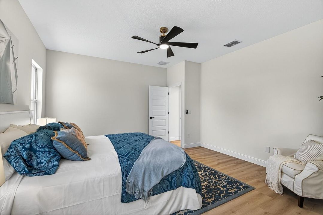 For Sale: $389,000 (3 beds, 2 baths, 1790 Square Feet)