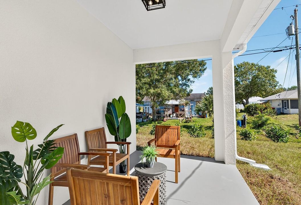 For Sale: $389,000 (3 beds, 2 baths, 1790 Square Feet)