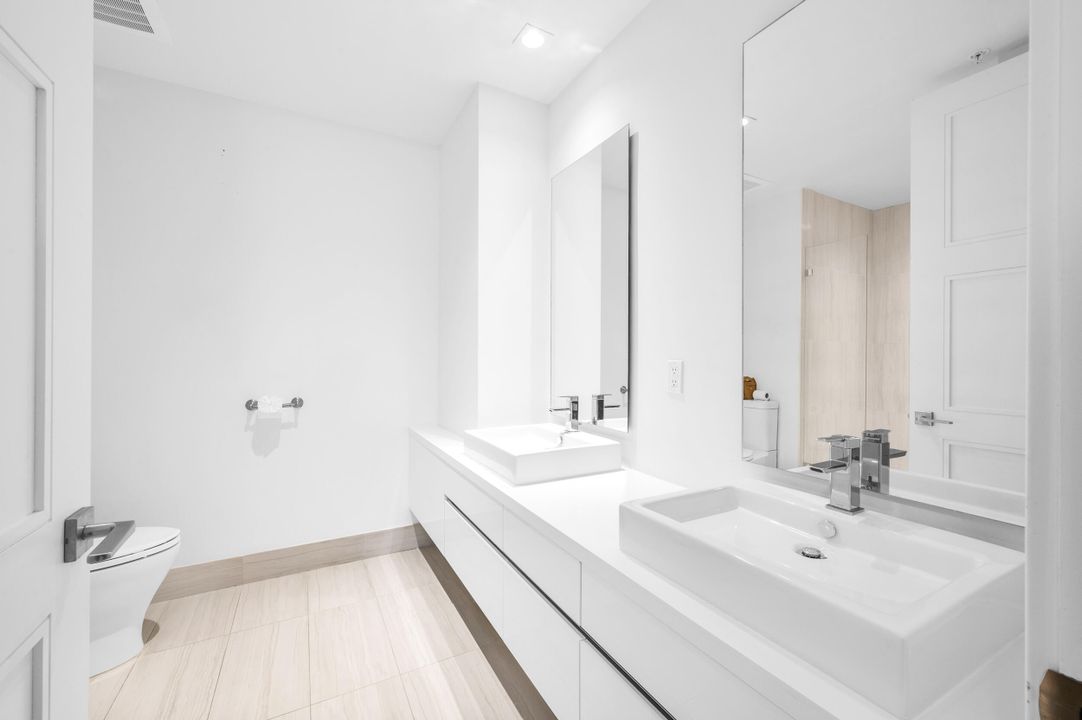 В аренду: $8,500 (2 спален, 2 ванн, 1148 Квадратных фут)