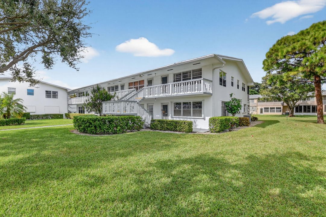 待售: $69,900 (1 贝兹, 1 浴室, 585 平方英尺)