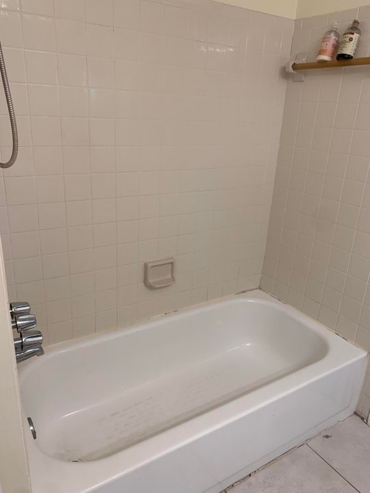 На продажу: $239,000 (3 спален, 2 ванн, 1217 Квадратных фут)