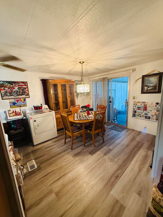 For Sale: $60,000 (2 beds, 2 baths, 1170 Square Feet)