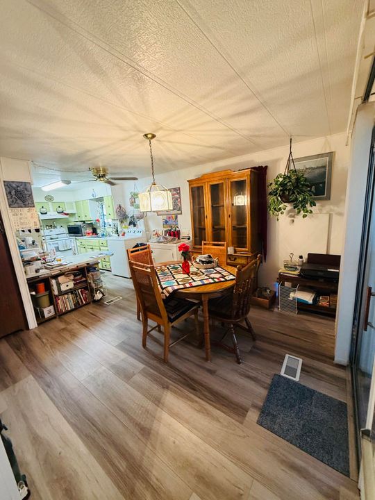 For Sale: $60,000 (2 beds, 2 baths, 1170 Square Feet)