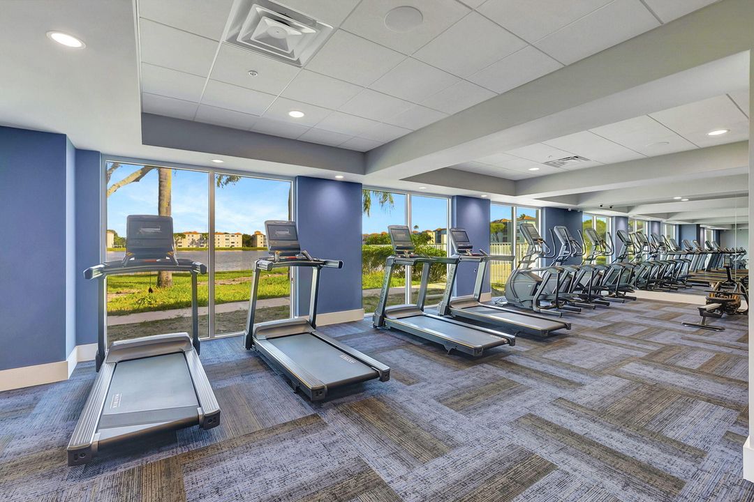 На продажу: $279,999 (2 спален, 2 ванн, 1217 Квадратных фут)