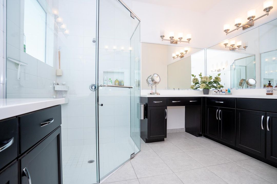 For Rent: $5,750 (3 beds, 2 baths, 1842 Square Feet)