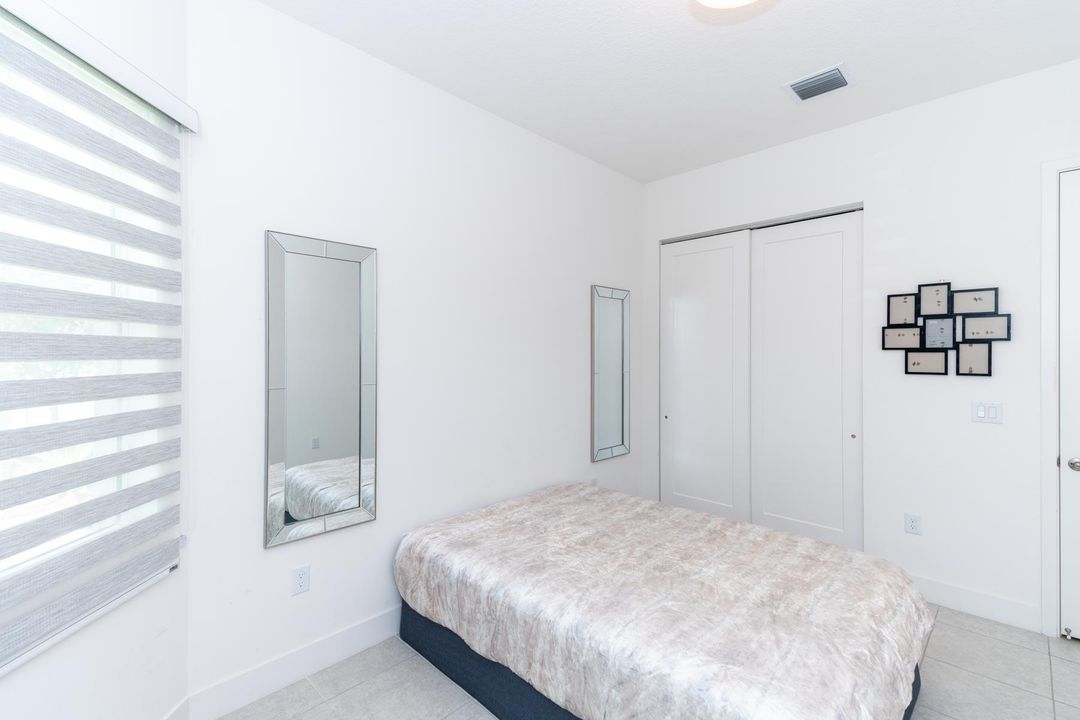 For Rent: $5,750 (3 beds, 2 baths, 1842 Square Feet)