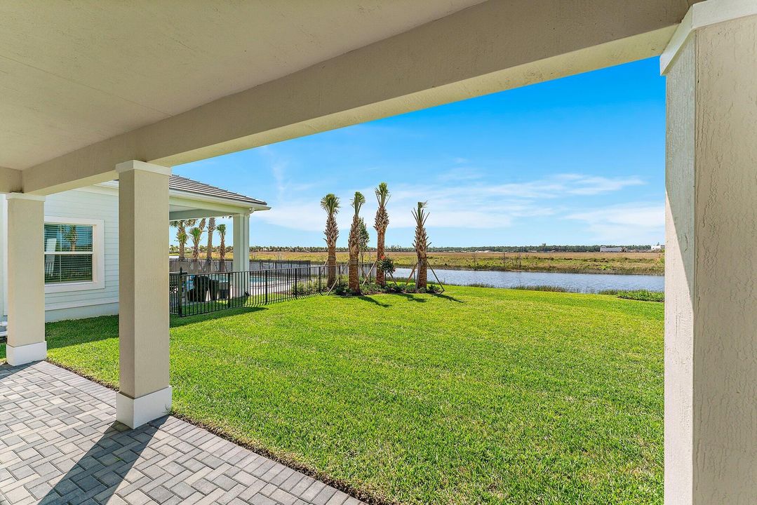 Active With Contract: $4,800 (5 beds, 3 baths, 3151 Square Feet)