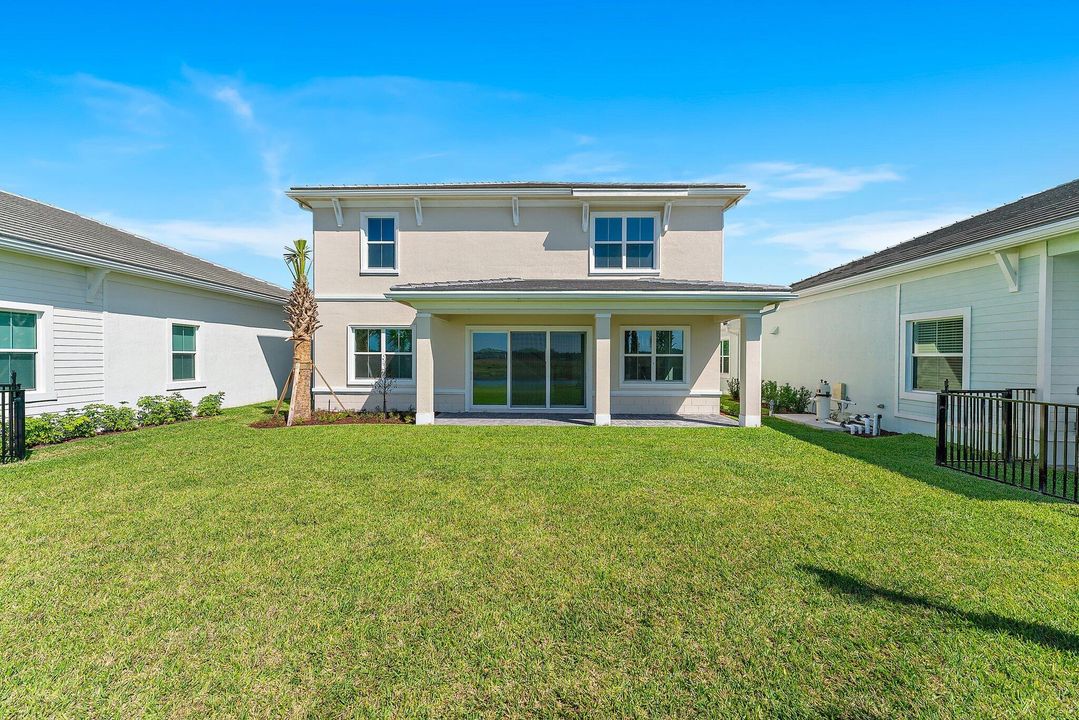 Active With Contract: $4,800 (5 beds, 3 baths, 3151 Square Feet)