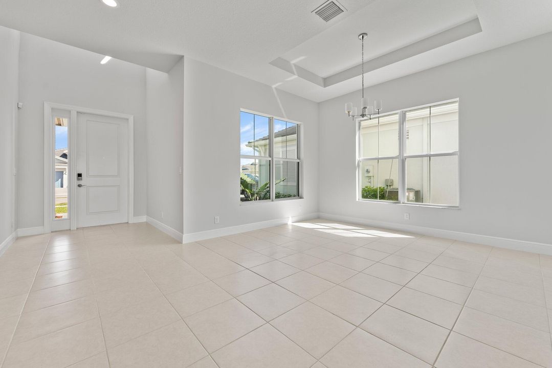 Active With Contract: $4,800 (5 beds, 3 baths, 3151 Square Feet)