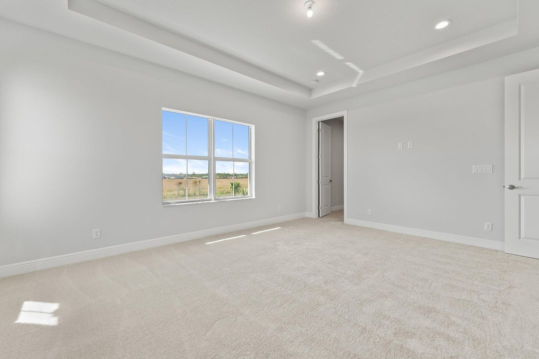 Active With Contract: $4,800 (5 beds, 3 baths, 3151 Square Feet)