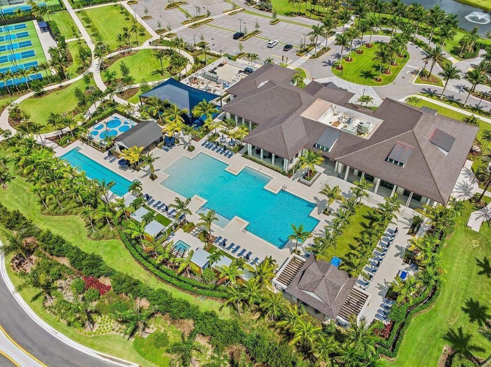 Active With Contract: $4,800 (5 beds, 3 baths, 3151 Square Feet)