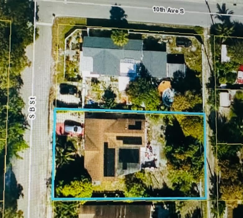 For Sale: $470,000 (4 beds, 2 baths, 2105 Square Feet)