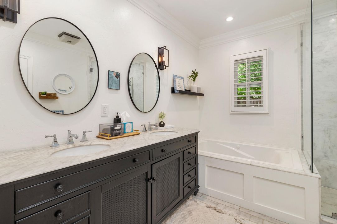 For Sale: $1,495,000 (3 beds, 2 baths, 1681 Square Feet)