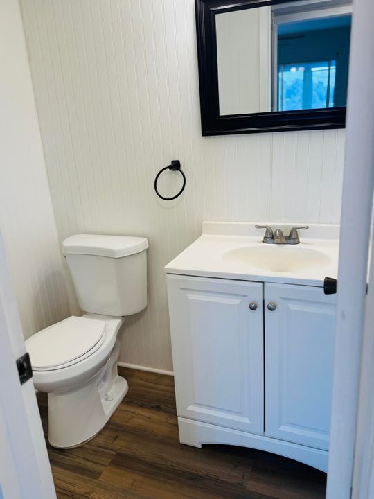 В аренду: $1,850 (2 спален, 1 ванн, 900 Квадратных фут)