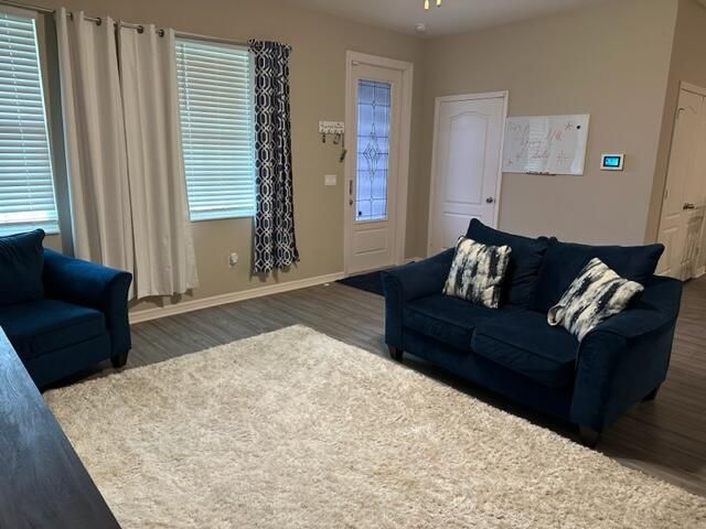 Active With Contract: $263,000 (2 beds, 2 baths, 1245 Square Feet)