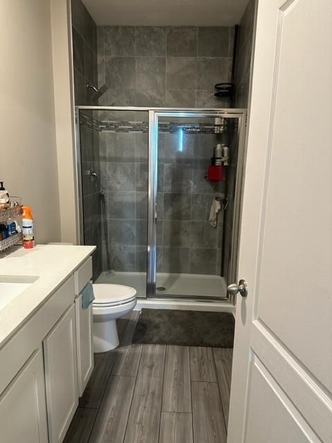 Active With Contract: $263,000 (2 beds, 2 baths, 1245 Square Feet)