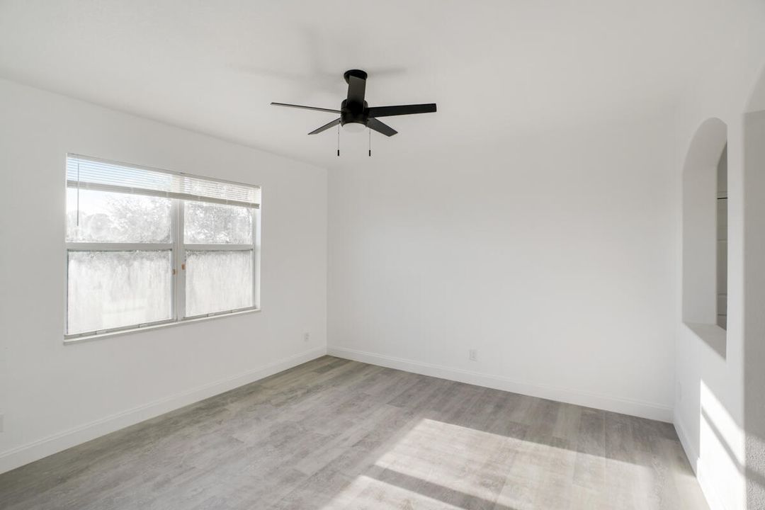 Active With Contract: $585,000 (5 beds, 3 baths, 3600 Square Feet)