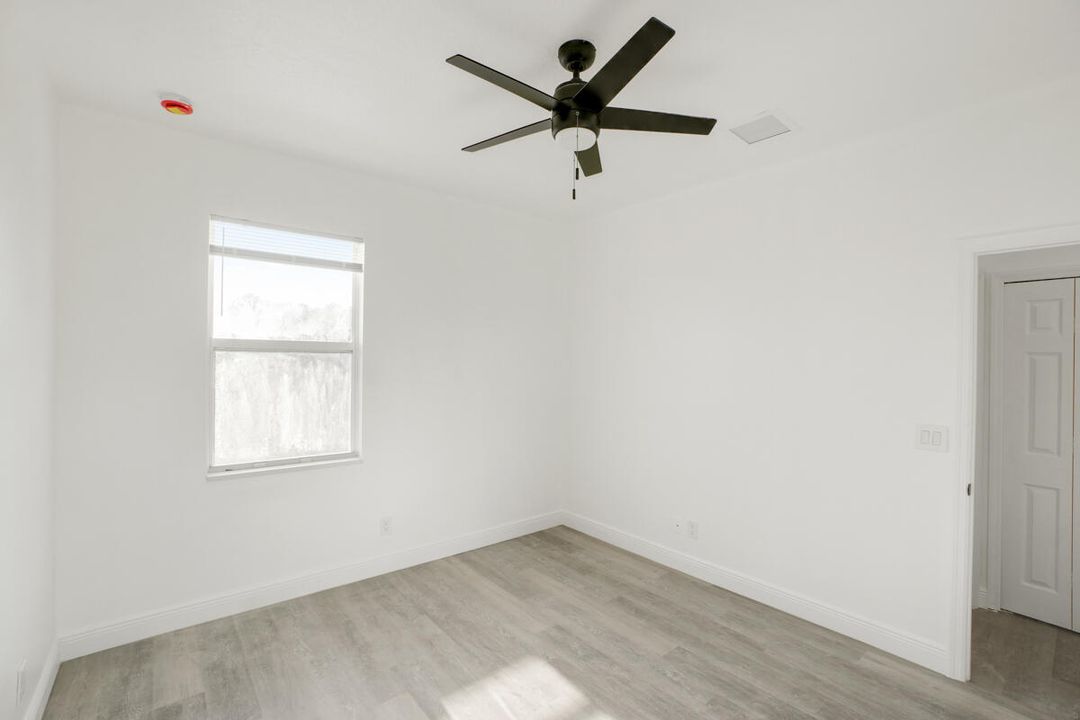 Active With Contract: $585,000 (5 beds, 3 baths, 3600 Square Feet)