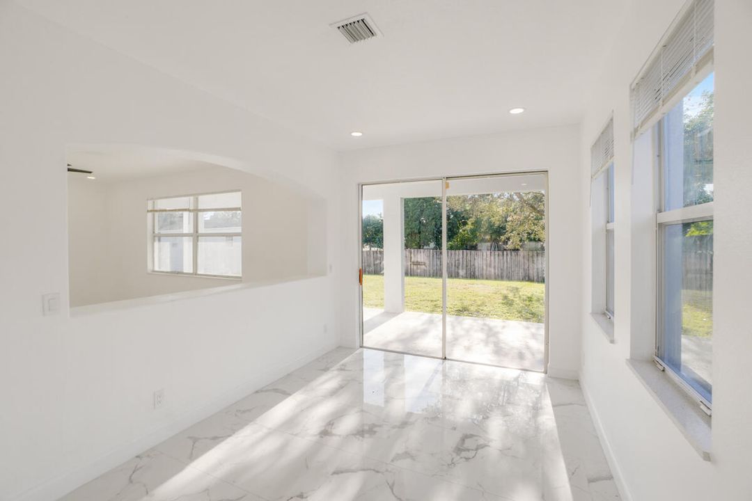 Active With Contract: $585,000 (5 beds, 3 baths, 3600 Square Feet)