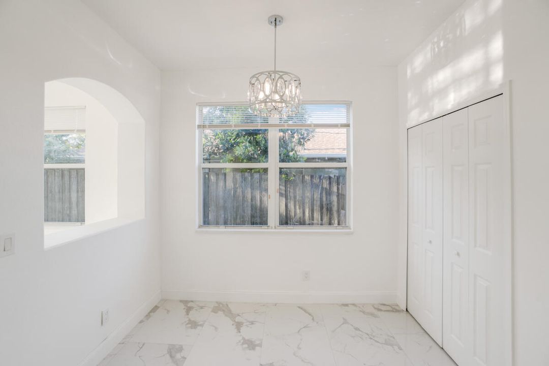 Active With Contract: $585,000 (5 beds, 3 baths, 3600 Square Feet)