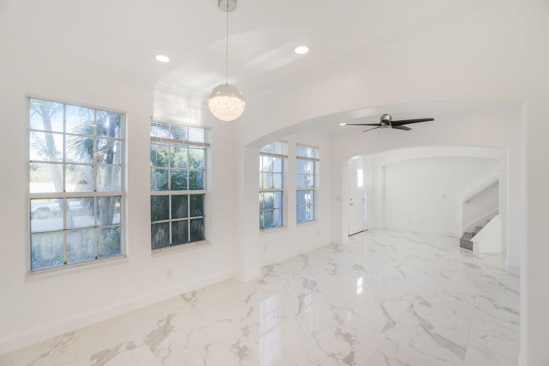 Active With Contract: $585,000 (5 beds, 3 baths, 3600 Square Feet)