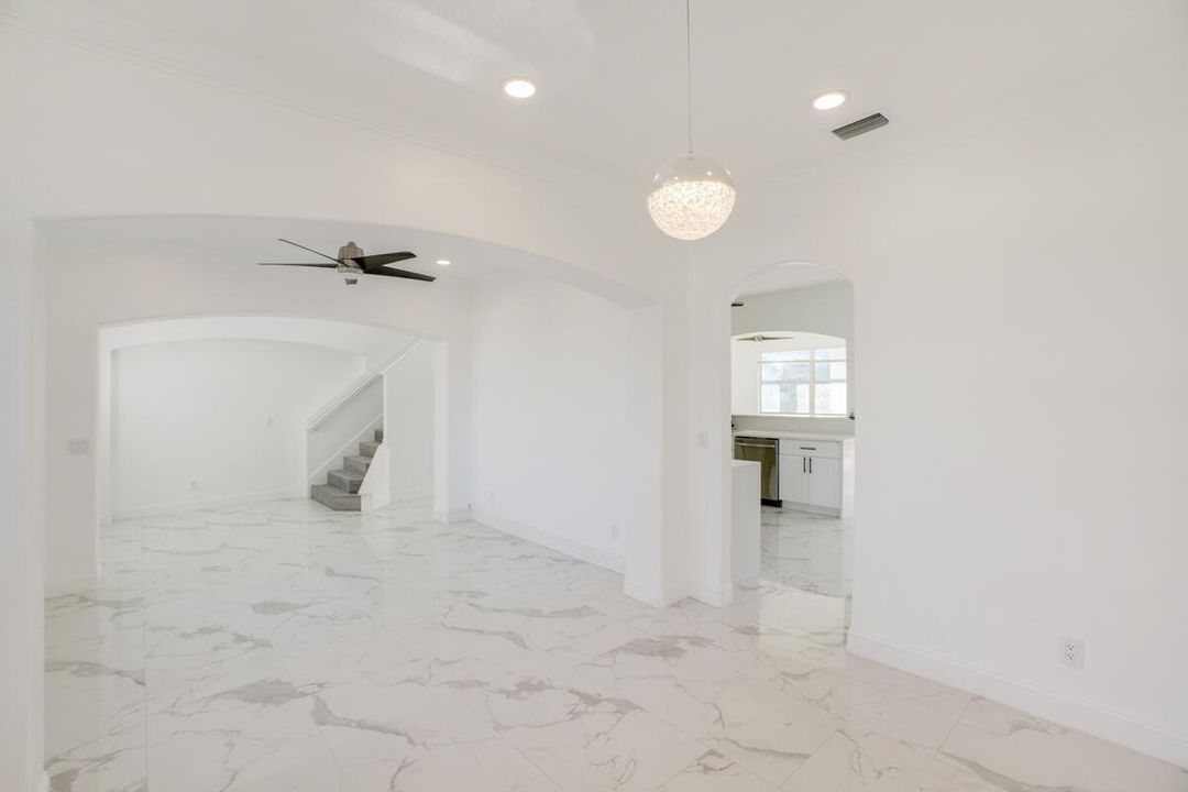 Active With Contract: $585,000 (5 beds, 3 baths, 3600 Square Feet)