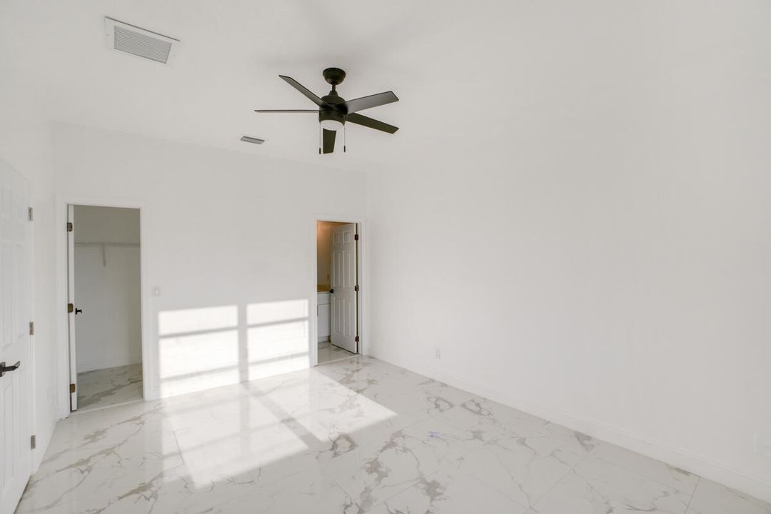 Active With Contract: $585,000 (5 beds, 3 baths, 3600 Square Feet)