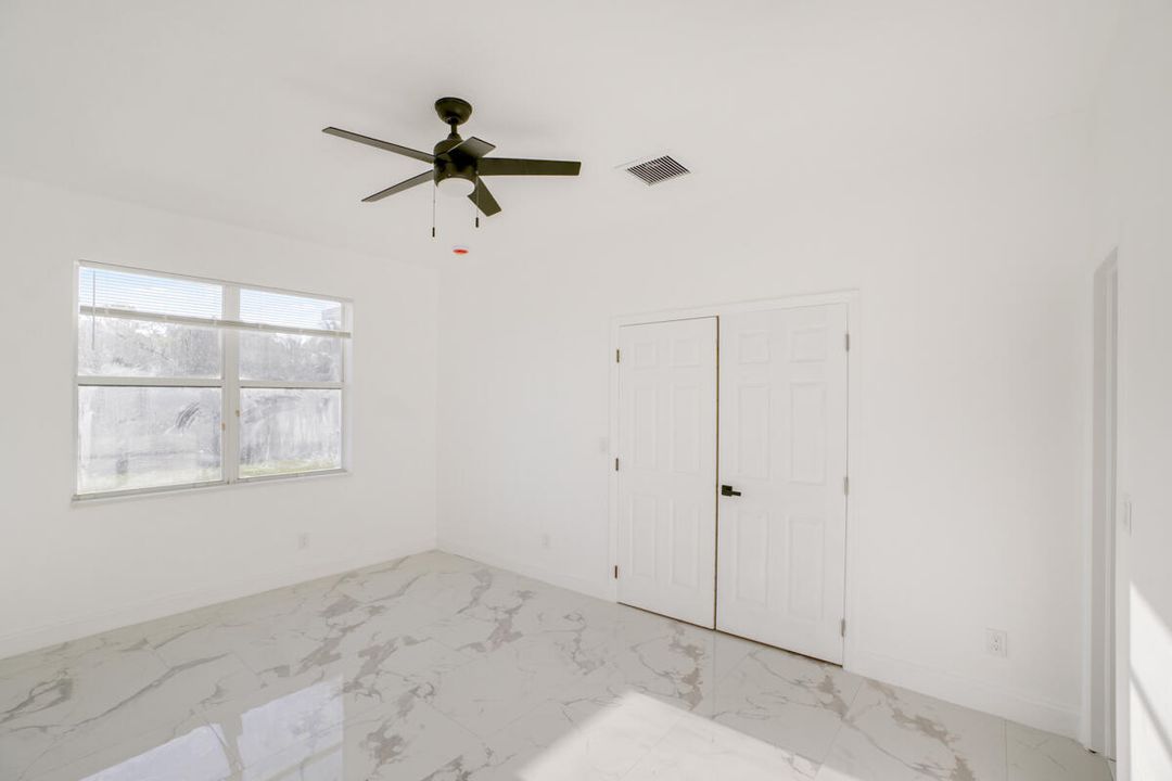 Active With Contract: $585,000 (5 beds, 3 baths, 3600 Square Feet)