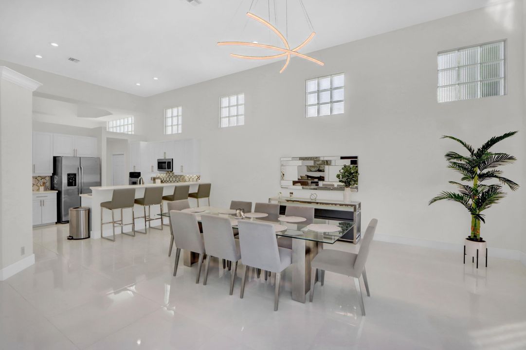 出租: $13,500 (3 贝兹, 2 浴室, 3087 平方英尺)