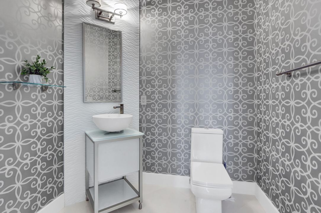 出租: $13,500 (3 贝兹, 2 浴室, 3087 平方英尺)