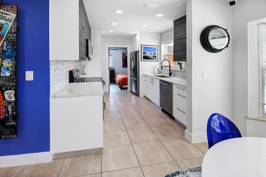 For Sale: $929,900 (4 beds, 3 baths, 1941 Square Feet)