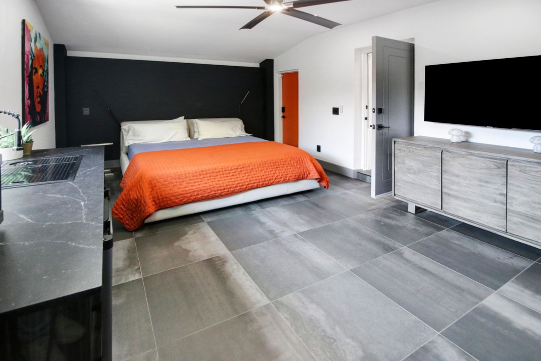 For Sale: $929,900 (4 beds, 3 baths, 1941 Square Feet)