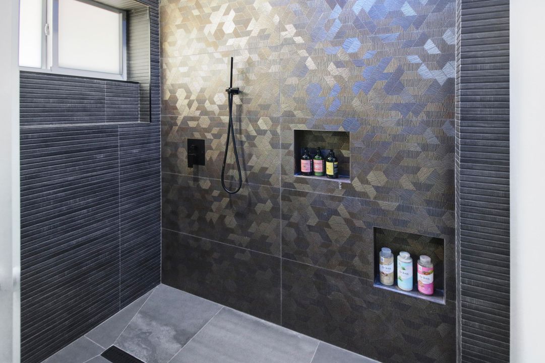 For Sale: $929,900 (4 beds, 3 baths, 1941 Square Feet)