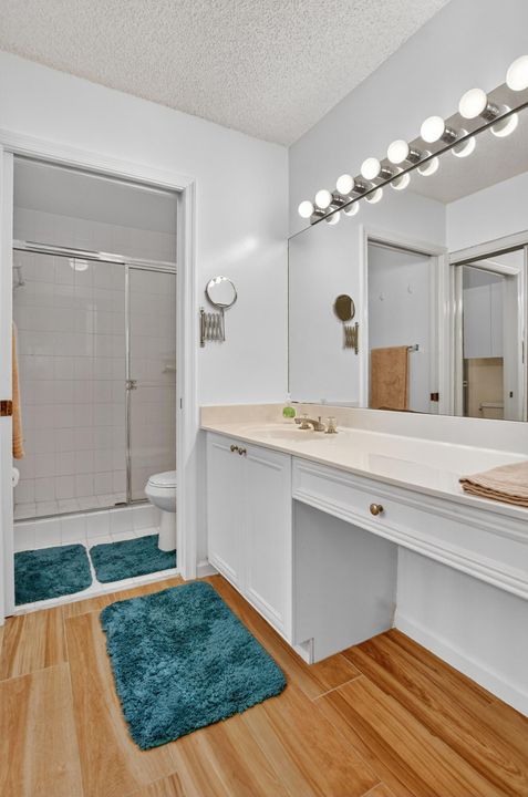 En Venta: $310,000 (2 camas, 2 baños, 1283 Pies cuadrados)