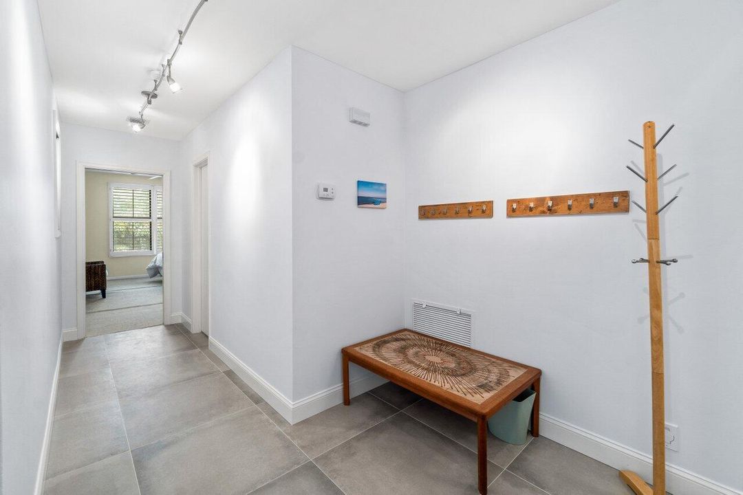 出租: $6,500 (3 贝兹, 3 浴室, 2382 平方英尺)