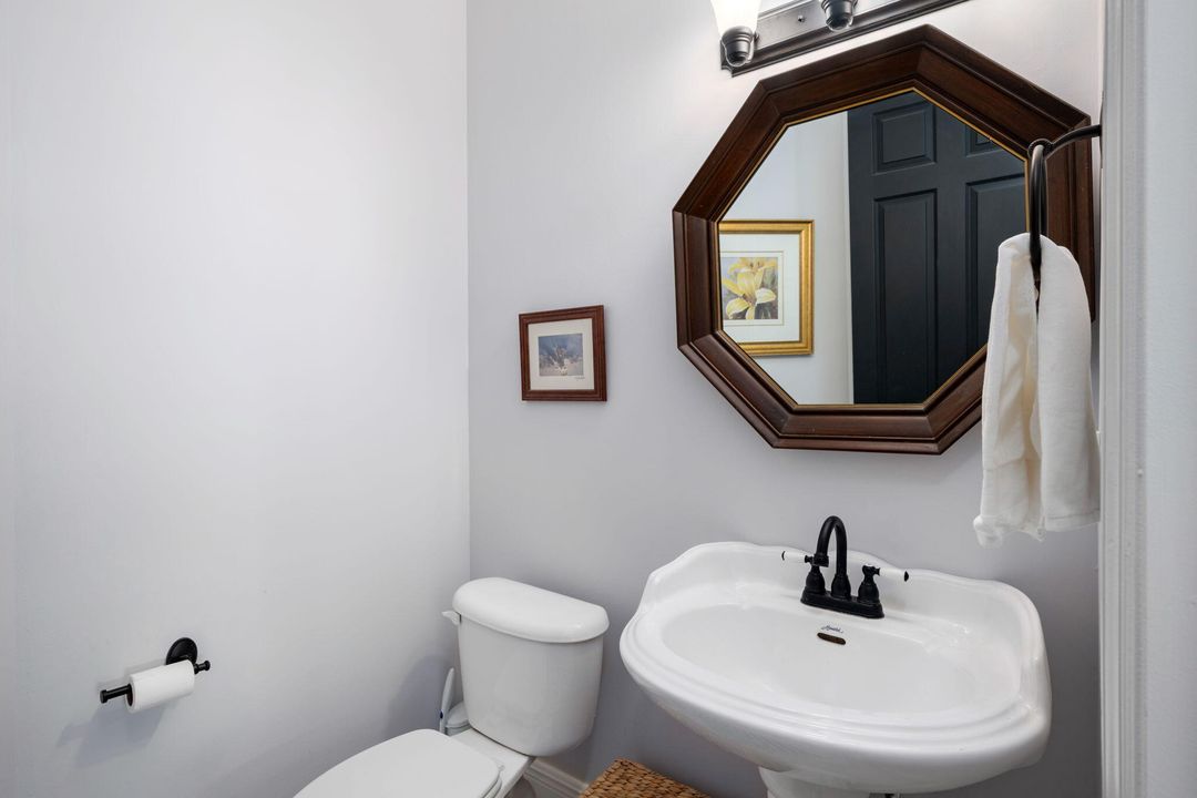 For Sale: $849,000 (3 beds, 2 baths, 2425 Square Feet)