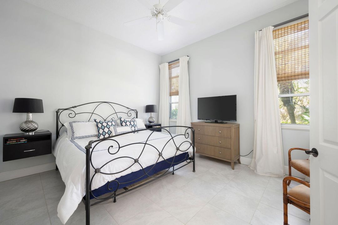 For Sale: $849,000 (3 beds, 2 baths, 2425 Square Feet)