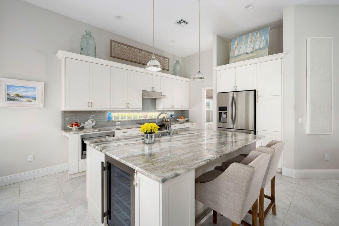 For Sale: $849,000 (3 beds, 2 baths, 2425 Square Feet)