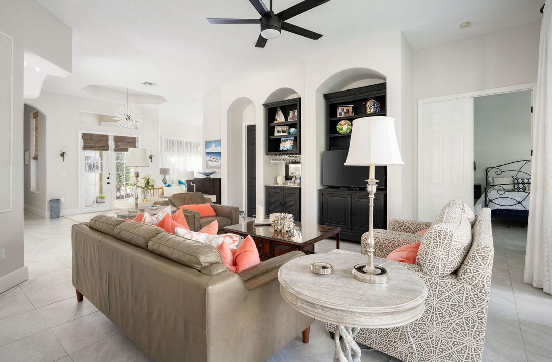 For Sale: $849,000 (3 beds, 2 baths, 2425 Square Feet)