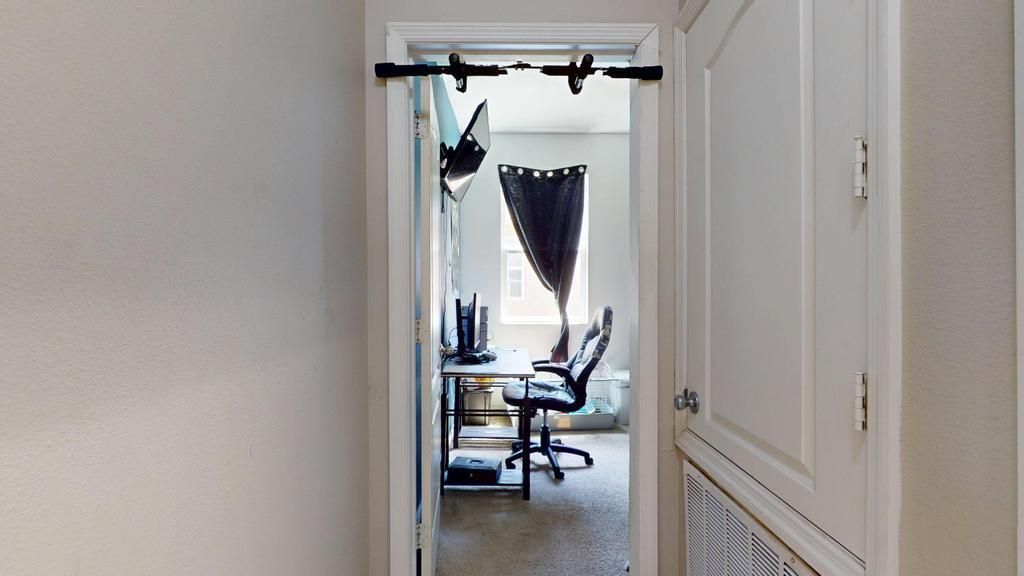 待售: $339,900 (4 贝兹, 2 浴室, 1957 平方英尺)