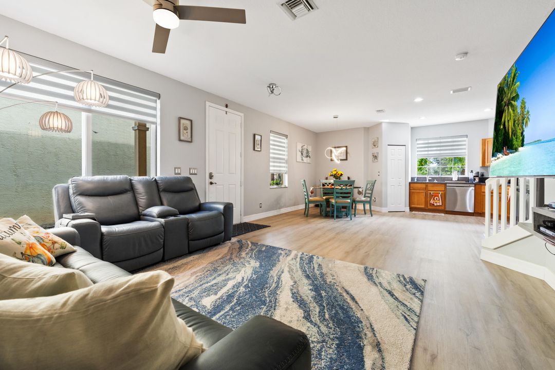 合同活跃: $329,000 (3 贝兹, 2 浴室, 1481 平方英尺)