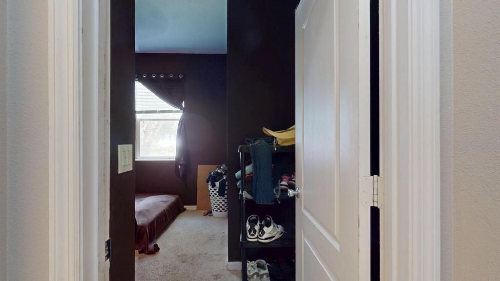 待售: $339,900 (4 贝兹, 2 浴室, 1957 平方英尺)